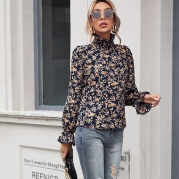 Clasi Shirred High Neck Flounce Sleeve Allover Floral Print Top Size Large - Picture 1 of 2
